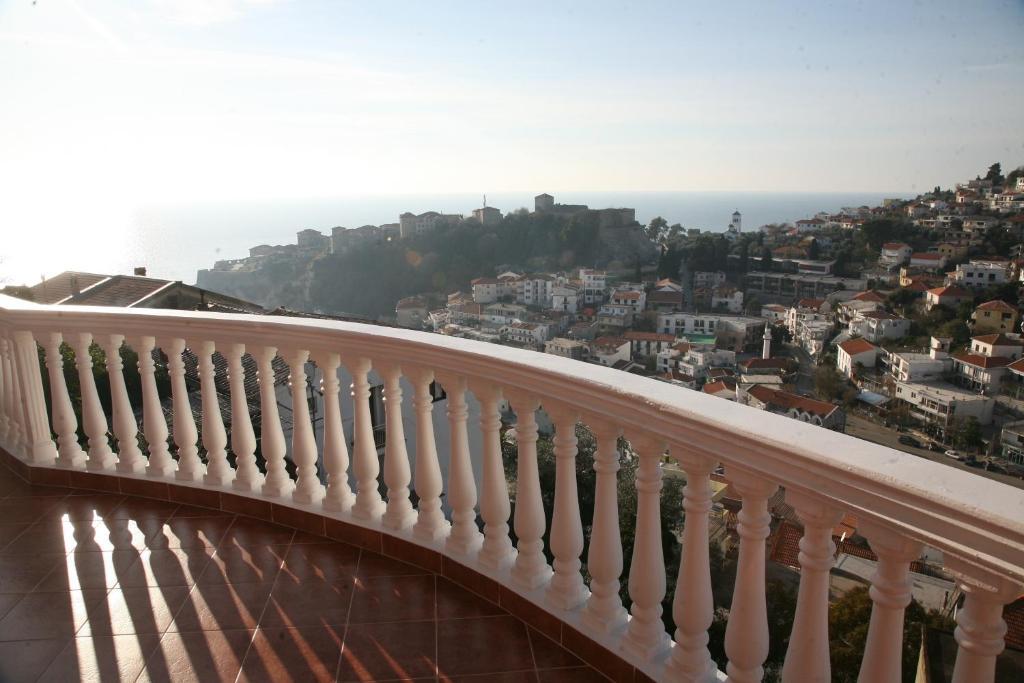 Omega Apartments Ulcinj Ngoại thất bức ảnh