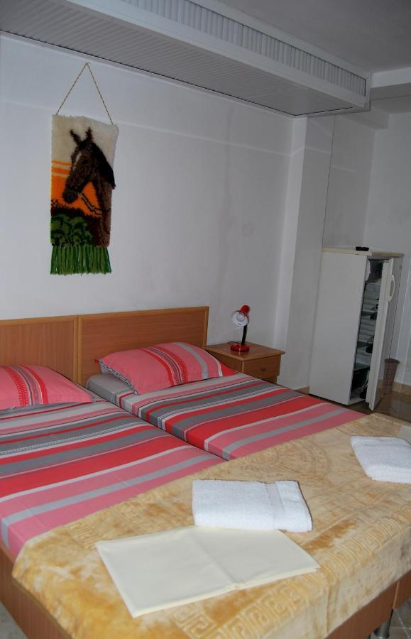 Omega Apartments Ulcinj Ngoại thất bức ảnh