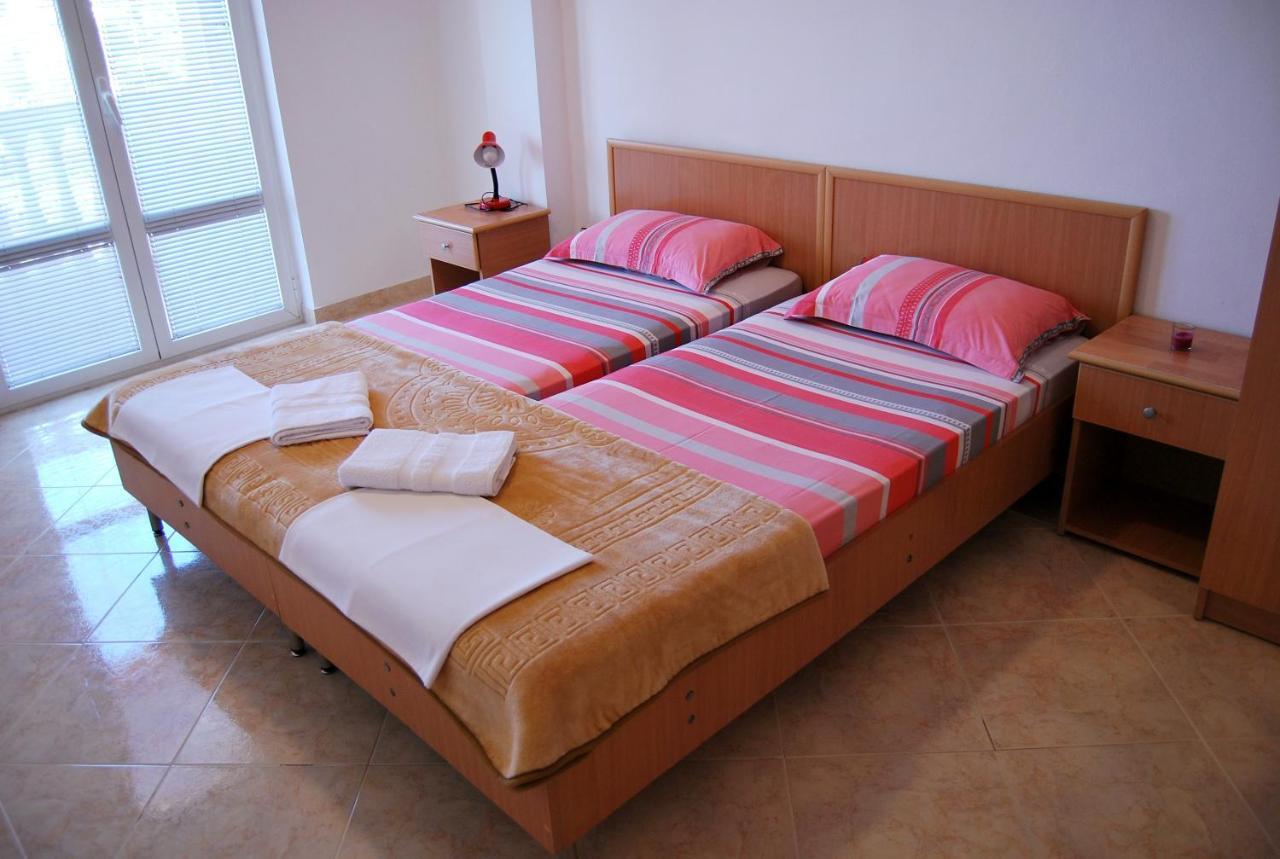 Omega Apartments Ulcinj Ngoại thất bức ảnh